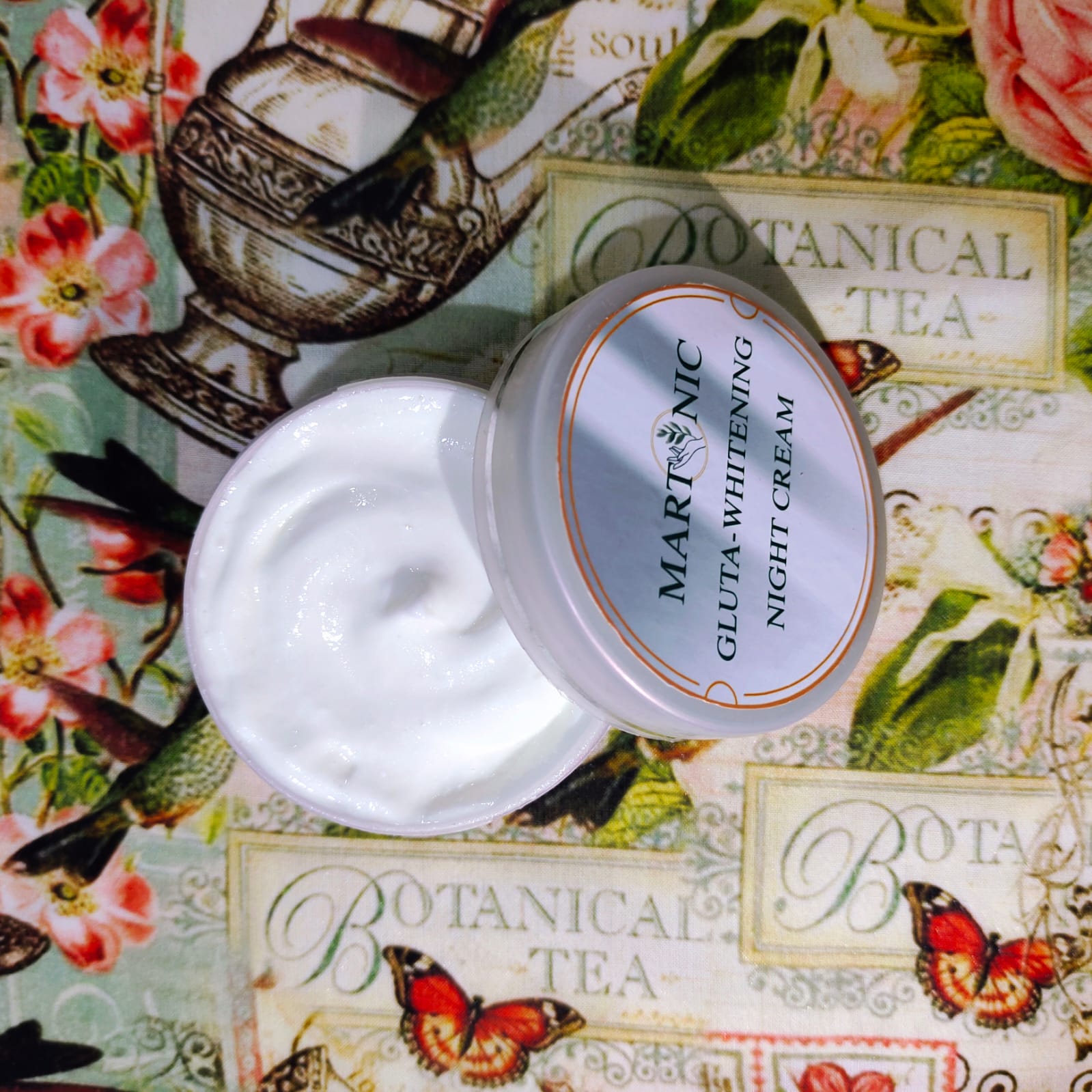 Martonic Gluta White Cream - Image 5